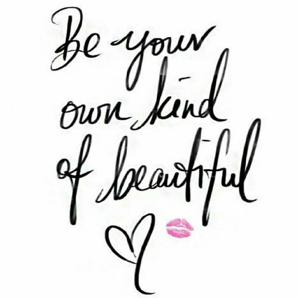 Profile Picture of Tylene Sarracino (@ty_xo16) on Poshmark