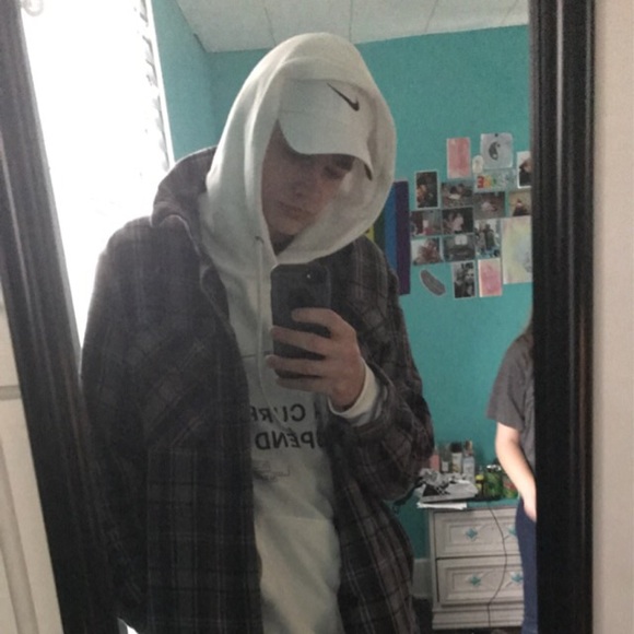 Profile Picture of Mason Cheeseman (@arditi19s) on Poshmark