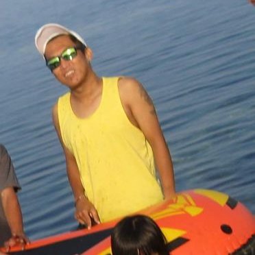 Profile Picture of Jon Dizon (@apjon88) on Twitter