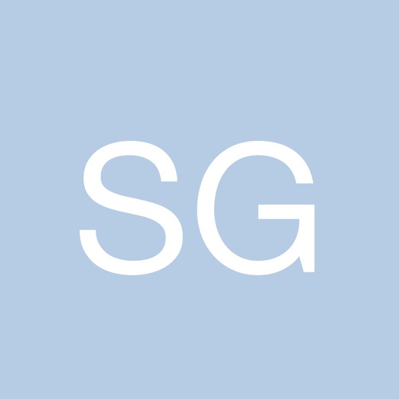 Profile Picture of Simon Gasienica daniel (@simongasieni174) on Poshmark