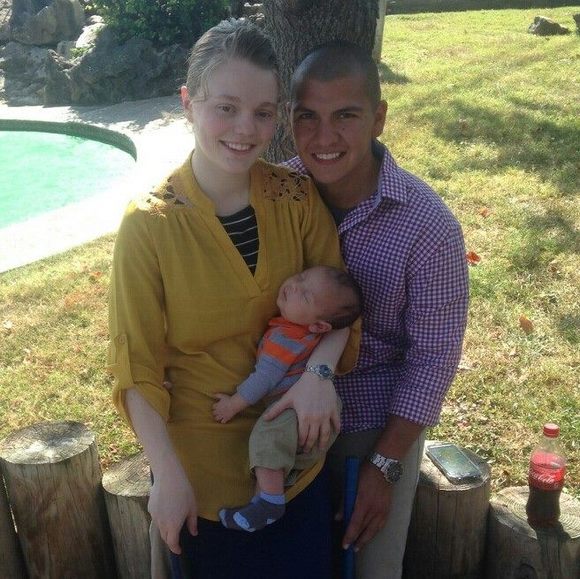 Profile Picture of Christopher Huggins (@cahuggins) on Poshmark