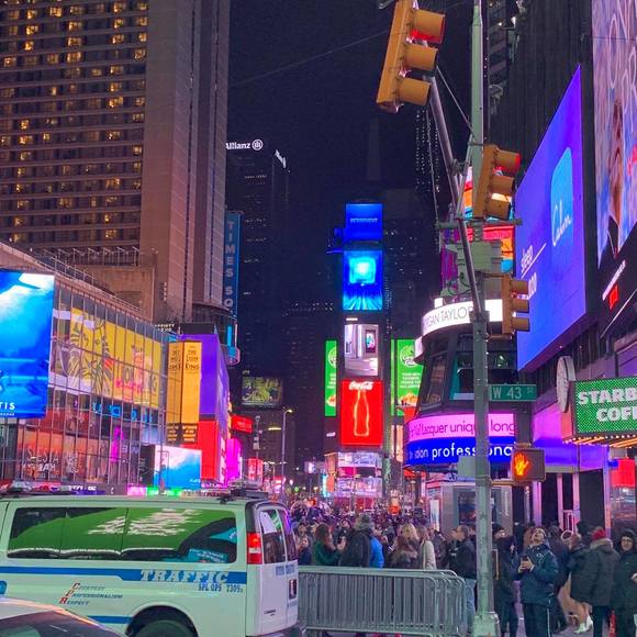 Profile Picture of Eligio Gonzalez (@eligiog1978) on Poshmark