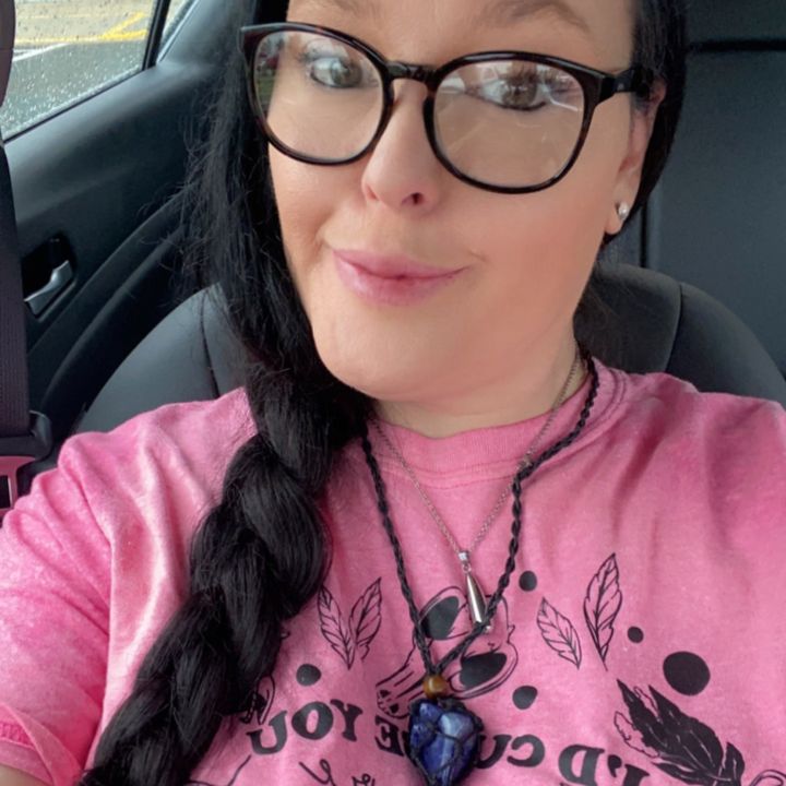 Profile Picture of Tina Long (@@tinalong251) on Tiktok