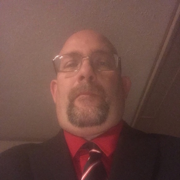 Profile Picture of Ed Mccawley (@edmccawley) on Poshmark