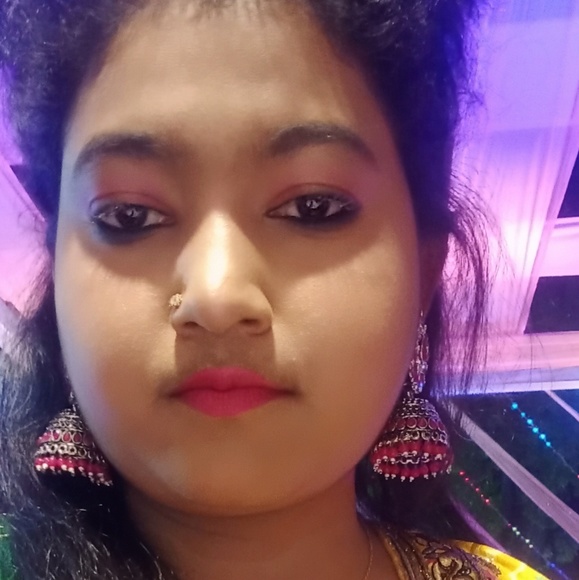 Profile Picture of Ankita Bhattacharyya (@ankitasubha3) on Poshmark