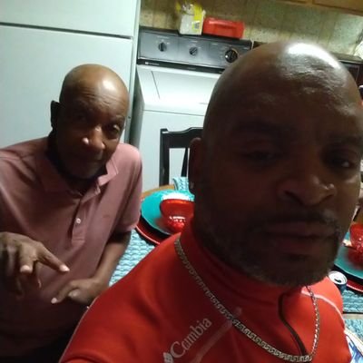Profile Picture of Clinton Ward (@Clinton15087738) on Twitter