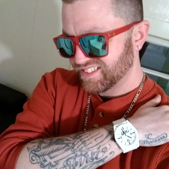 Profile Picture of Jason Mahoney (@jtown627) on Poshmark