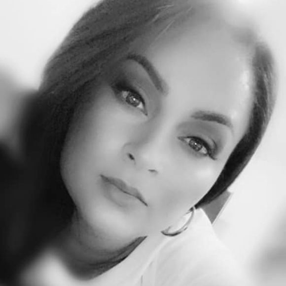 Profile Picture of Ruthy Ocasio (@whitegirlruthy) on Poshmark
