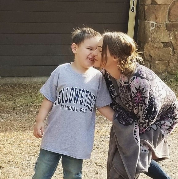 Profile Picture of Tori Strittmater (@toristrittmater) on Poshmark