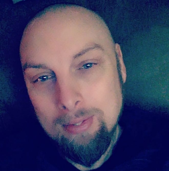 Profile Picture of Christopher Waite (@twopacheaven) on Poshmark