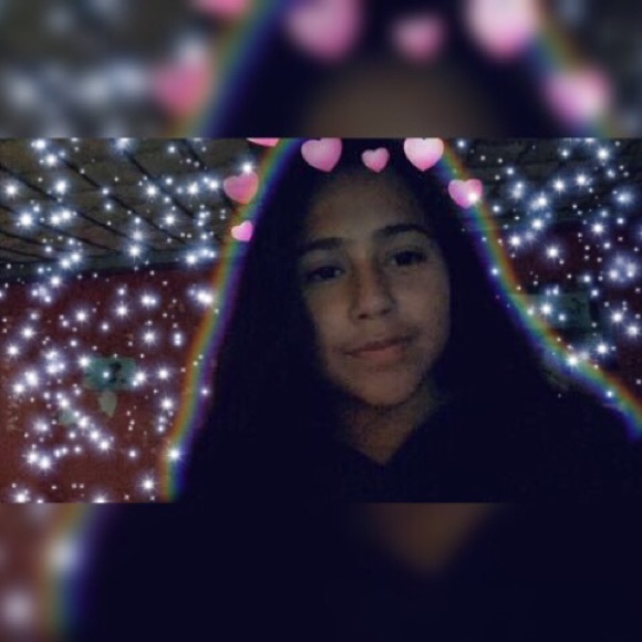 Profile Picture of Jocelyn Martinez (@duhitzjocelyn13) on Poshmark