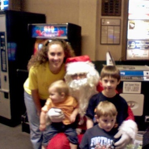Profile Picture of Kari Blevins (@karirblevins) on Myspace