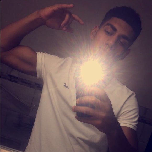 Profile Picture of Youssef Mikhaiel (@ymikhaiel) on Poshmark