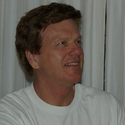 Profile Picture of Loren Alan (@SwiftShadeMe) on Twitter