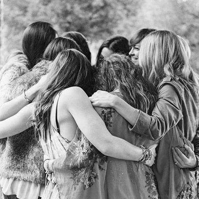 Profile Picture of Lucy Arango (@LucyArango10) on Twitter