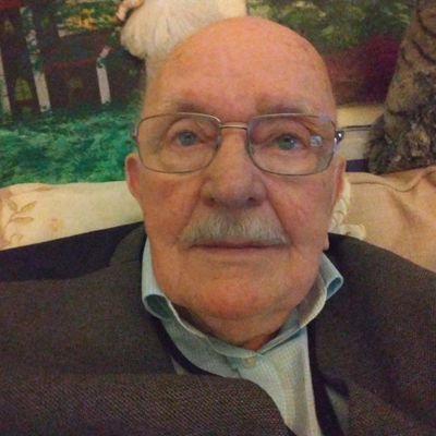 Profile Picture of James G Kneller (@kneller_james) on Twitter