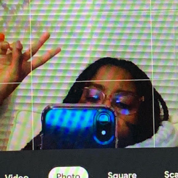 Profile Picture of Randi Wilhelmsen (@randiwilhelmsen) on Poshmark