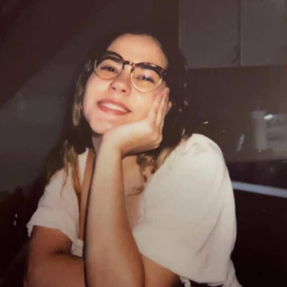 Profile Picture of Paula Pluguez (@pluguezz) on Poshmark