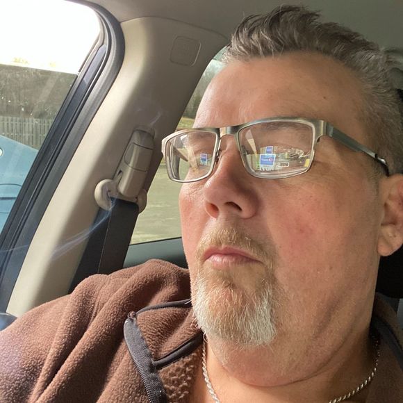 Profile Picture of Jimmy Gray (@jimmygray446) on Poshmark