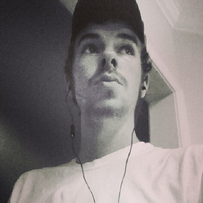 Profile Picture of Steven Yon (@stevieAyon) on Twitter