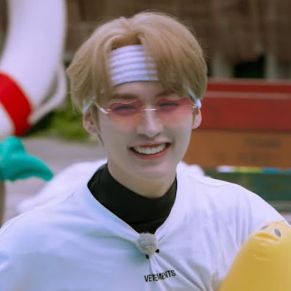 Profile Picture of John Rodríguez serrano (@johnjoe2645) on Poshmark