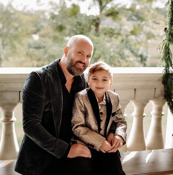 Profile Picture of Lance Hallmark (@lancehallmark) on Poshmark