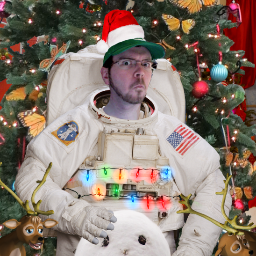 Profile Picture of HolidayJames (@JamesMcClause) on Twitter