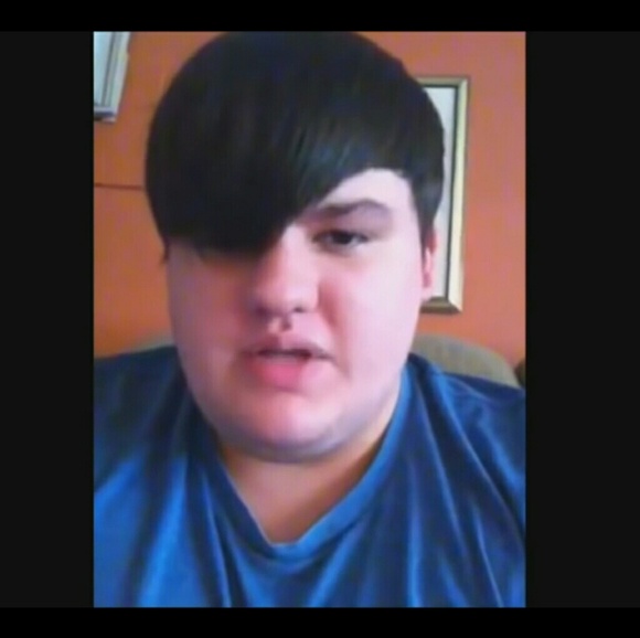 Profile Picture of John Greyson (@kermoot) on Poshmark