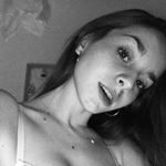 Profile Picture of Júlia Banholzer 🦋 (@julia.banholzer) on Instagram