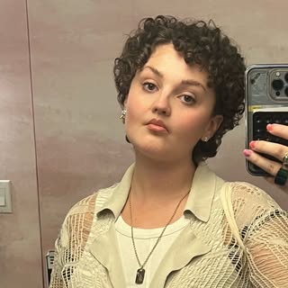 Profile Picture of FLORA SCOTT (@floraisabelscott) on Instagram