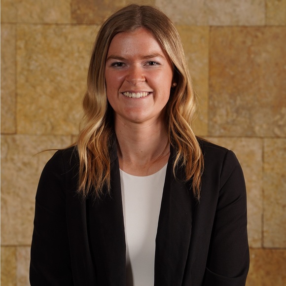 Profile Picture of Meghan Mcnaney (@meghan2020) on Poshmark