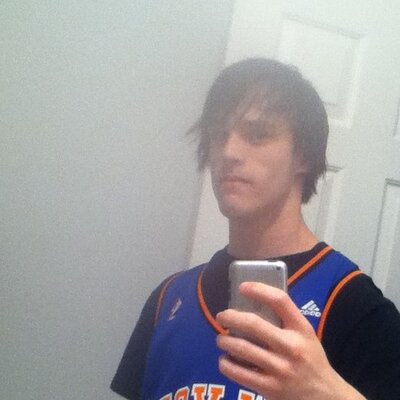 Profile Picture of James McWilliams (@JamesKnicks7) on Twitter