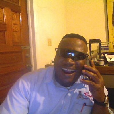 Profile Picture of Philip Capron (@papadomino) on Twitter