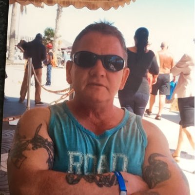 Profile Picture of David John Robertson (@DavidJohnRobe12) on Twitter