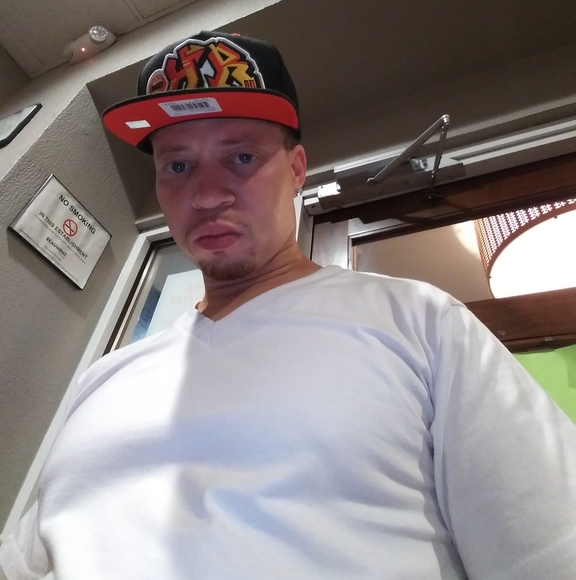 Profile Picture of Joseph Corbin (@jdcjr) on Poshmark