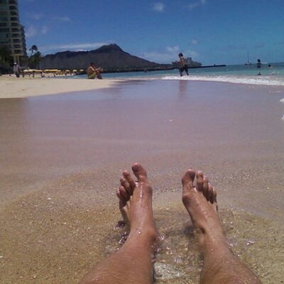 Profile Picture of Greg Steeves (@alice_10_4) on Twitter