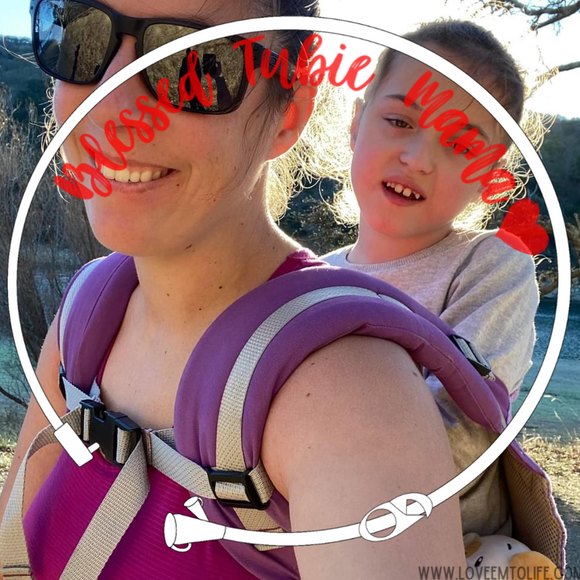 Profile Picture of Jennifer Armbright (@jarmbright) on Poshmark