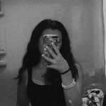 Profile Picture of 𝙳𝚊𝚗𝚒 (@danielle_bradstreet_) on Instagram