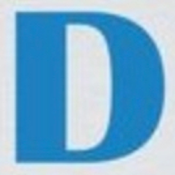 Profile Picture of Derek Gromling (@derekgromling) on Poshmark