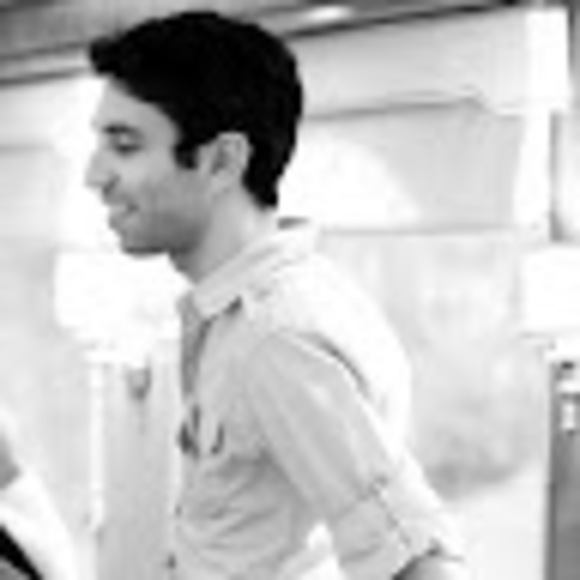 Profile Picture of Michael Levitt (@mklevitt) on Poshmark