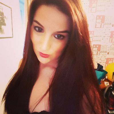 Profile Picture of Kerry Sutton (@sutton_kez) on Twitter