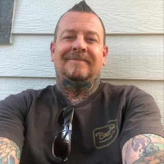 Profile Picture of justadad (@jasonfrates) on Instagram