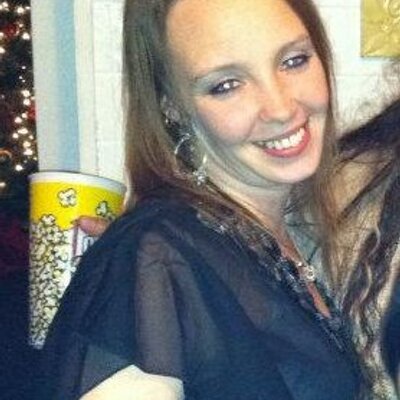 Profile Picture of Krystal Ayalaon Twitter