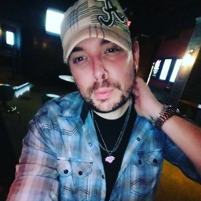 Profile Picture of Jan Michael Dunn (@jmike1985) on Twitter
