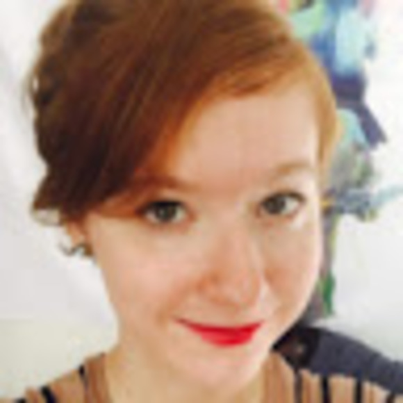 Profile Picture of Lindsay Fallot (@lindsayfallot) on Poshmark