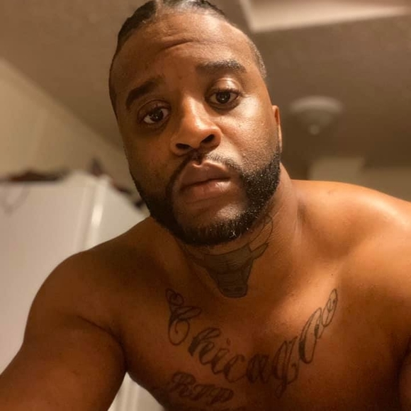 Profile Picture of Sedrick Smith (@sedrick_smith) on Poshmark