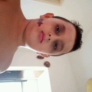 Profile Picture of davivber (@davivber) on Tiktok