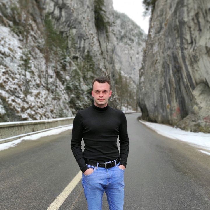 Profile Picture of vladb21 (@vladbarbosu) on Tiktok