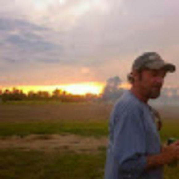 Profile Picture of David Dufour (@ipaint4u63) on Poshmark