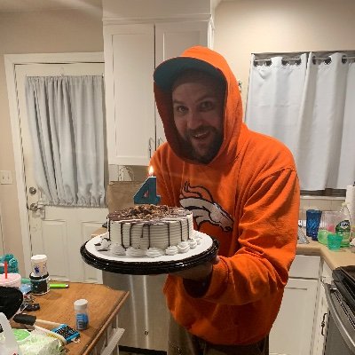 Profile Picture of Aaron Breed (@AaronBreed2) on Twitter